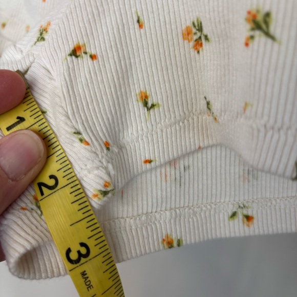 Skims Marigold Rosebud Print Tank and Shorts Pajama Set Size M/L - Picture 13 of 16